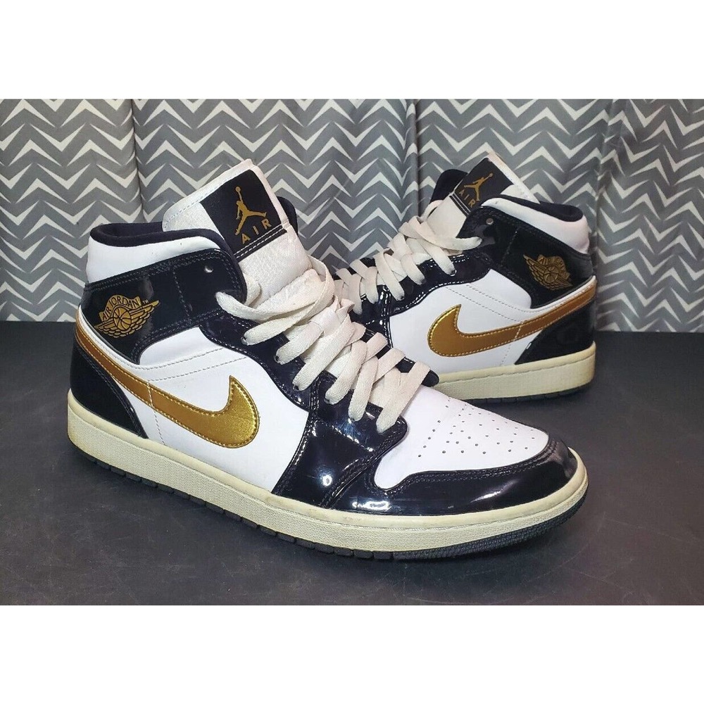 Nike Air Jordan 1 Retro Mid SE Patent Black Gold 852542-007 Size 10.5 No Box